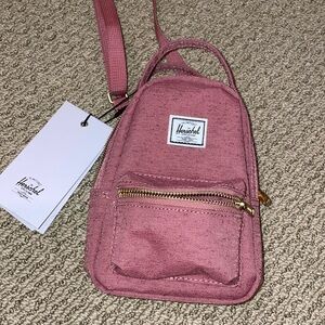 HERSCHEL NOVA CROSSBODY 1.5L